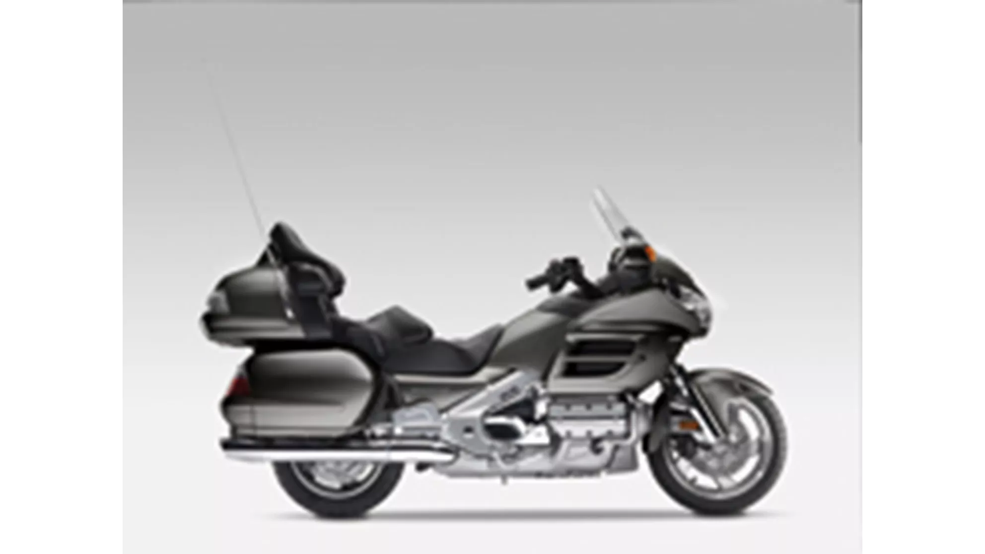 Honda GL 1800 Goldwing - Image 1 Honda GL 1800 Goldwing - Image 1