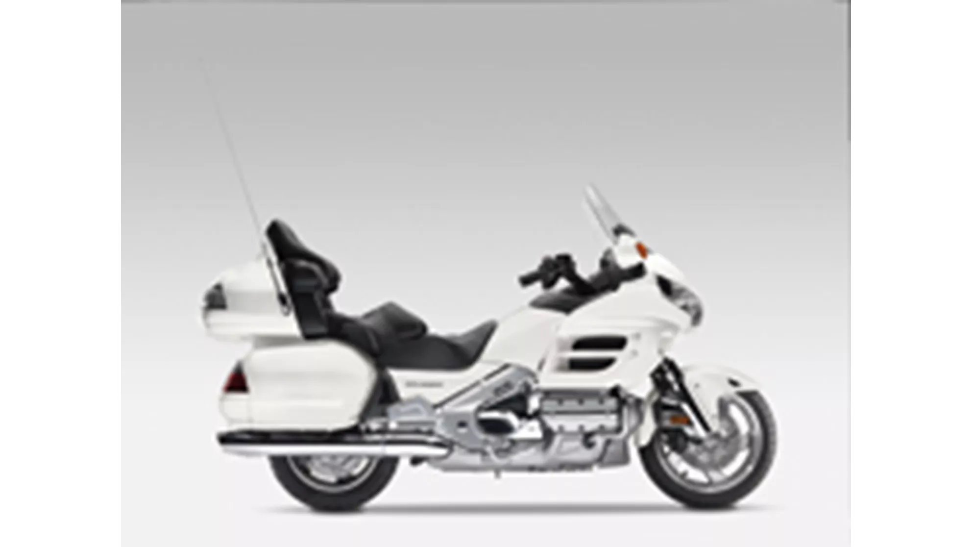 Honda GL 1800 Goldwing - Image 2 Honda GL 1800 Goldwing - Image 2