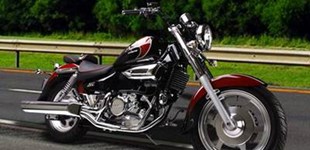 Daelim Daystar 125 2012 vs Hyosung Aquila GV 125 Water Decal 2010