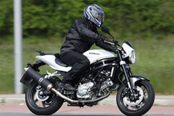 Hyosung GT 650 Naked II 2010