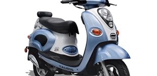 Brixton BX 125 2018 vs Tauris Brio 50-4T 2010