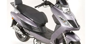 Kymco Yager GT 50 2010 vs Kymco Super 8 50i 2012