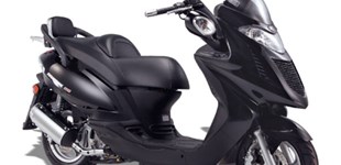 Kymco Grand Dink S 50 2010 vs Kymco Grand Dink S 125 2010