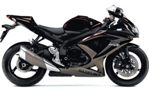 Suzuki GSX R 750 2010 vs Kawasaki Ninja ZX 6R 2006