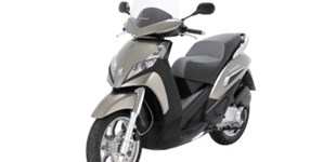 Peugeot Geopolis 500 Premium 2010 vs Peugeot Geopolis 300 Geostyle 2013