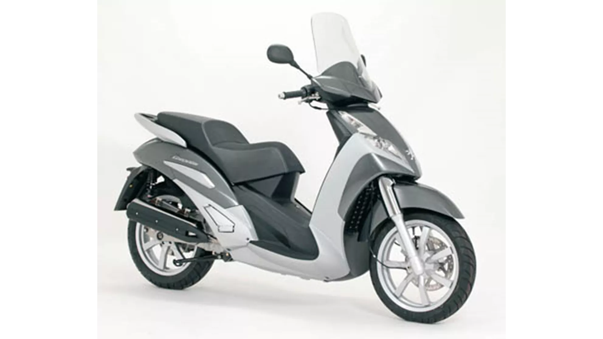 Peugeot Geopolis 125 Urban - Image 2 Peugeot Geopolis 125 Urban - Image 2