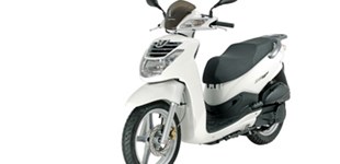 Peugeot LXR 200i 2010 vs Vespa GTS 300 Super Sport 2022