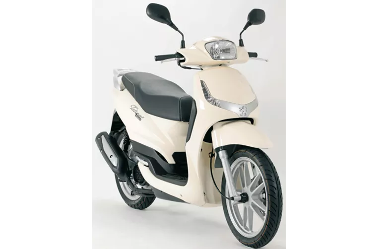Peugeot Tweet 125 2010 Peugeot Tweet 125 2010