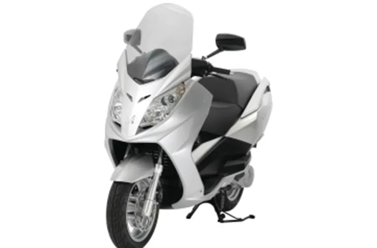 Peugeot Satelis B/W Sat 125K15 Comp. Executive 2010 Peugeot Satelis B/W Sat 125K15 Comp. Executive 2010