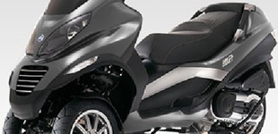 Piaggio MP3 125 2010 vs Piaggio MP3 125 2007