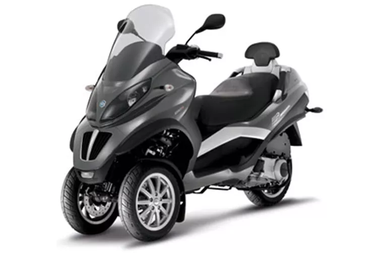 Piaggio MP3 LT 250 2010 Piaggio MP3 LT 250 2010