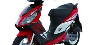Aprilia SXR 50 2023 vs Sym Jet Sport X 50 S 2010