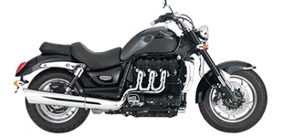 Triumph Rocket III Roadster 2011 vs Triumph Rocket III Roadster 2010