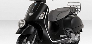 Vespa GTV Via Montenapoleone SE 2010 vs Vespa GTV 300 2023