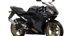 Yamaha TZR 50 2010 vs Aprilia RS4 50 2018