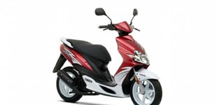 Peugeot Jet Force 50 Darkside 2012 vs Yamaha Jog-R 2010
