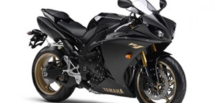 Yamaha YZF-R1 2010 vs Kawasaki Z650 2019
