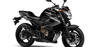 Suzuki GSR 750 2014 vs Yamaha XJ6 2010