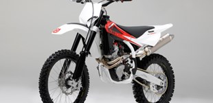 Husqvarna TC 450 2010 vs KTM 450 EXC 2010