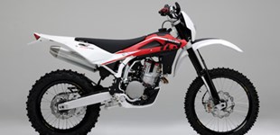 Husqvarna TE 510 2010 vs Sherco 500 SEF Factory 2023