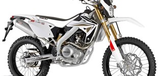 Rieju Marathon Cross 125 2010 vs Rieju RS2 125 2006