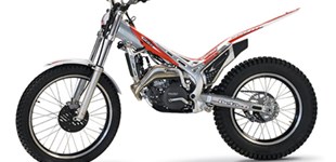 Sherco 125 2T SM FACTORY 2024 vs Beta Evo 125 2T My10 2010
