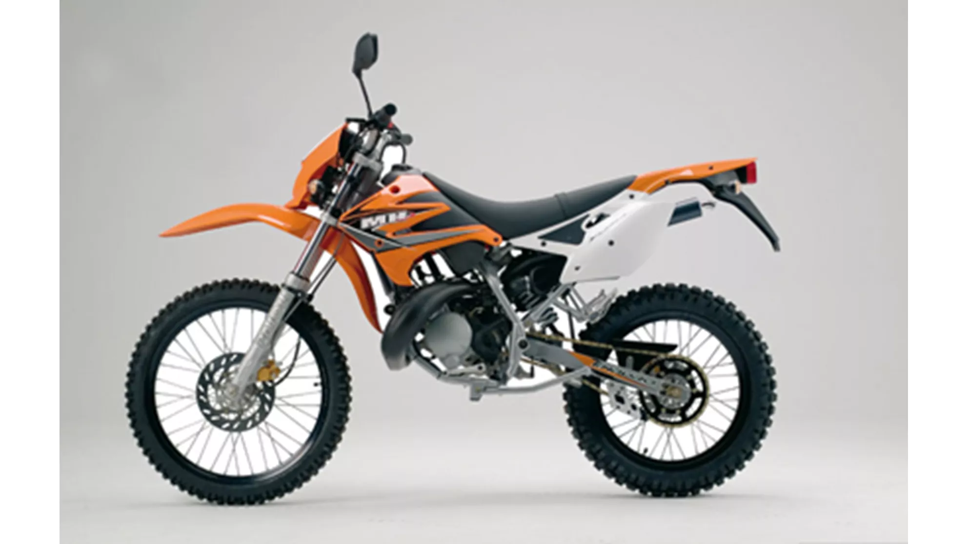 Motorhispania Furia MAX Cross - Image 4 Motorhispania Furia MAX Cross - Image 4