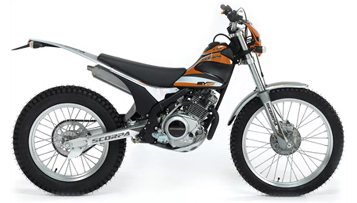 Scorpa SY 125-4T Long Ride 2010 Scorpa SY 125-4T Long Ride 2010