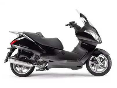 Aprilia Atlantic 250 2010 Aprilia Atlantic 250 2010