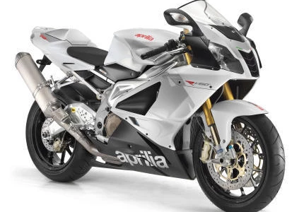 Aprilia RSV 1000 R (RSV Mille R) 2010 Aprilia RSV 1000 R (RSV Mille R) 2010
