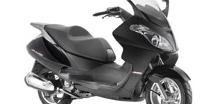 Aprilia Atlantic 300 i.e. 2010 vs Aprilia Atlantic 250 2010