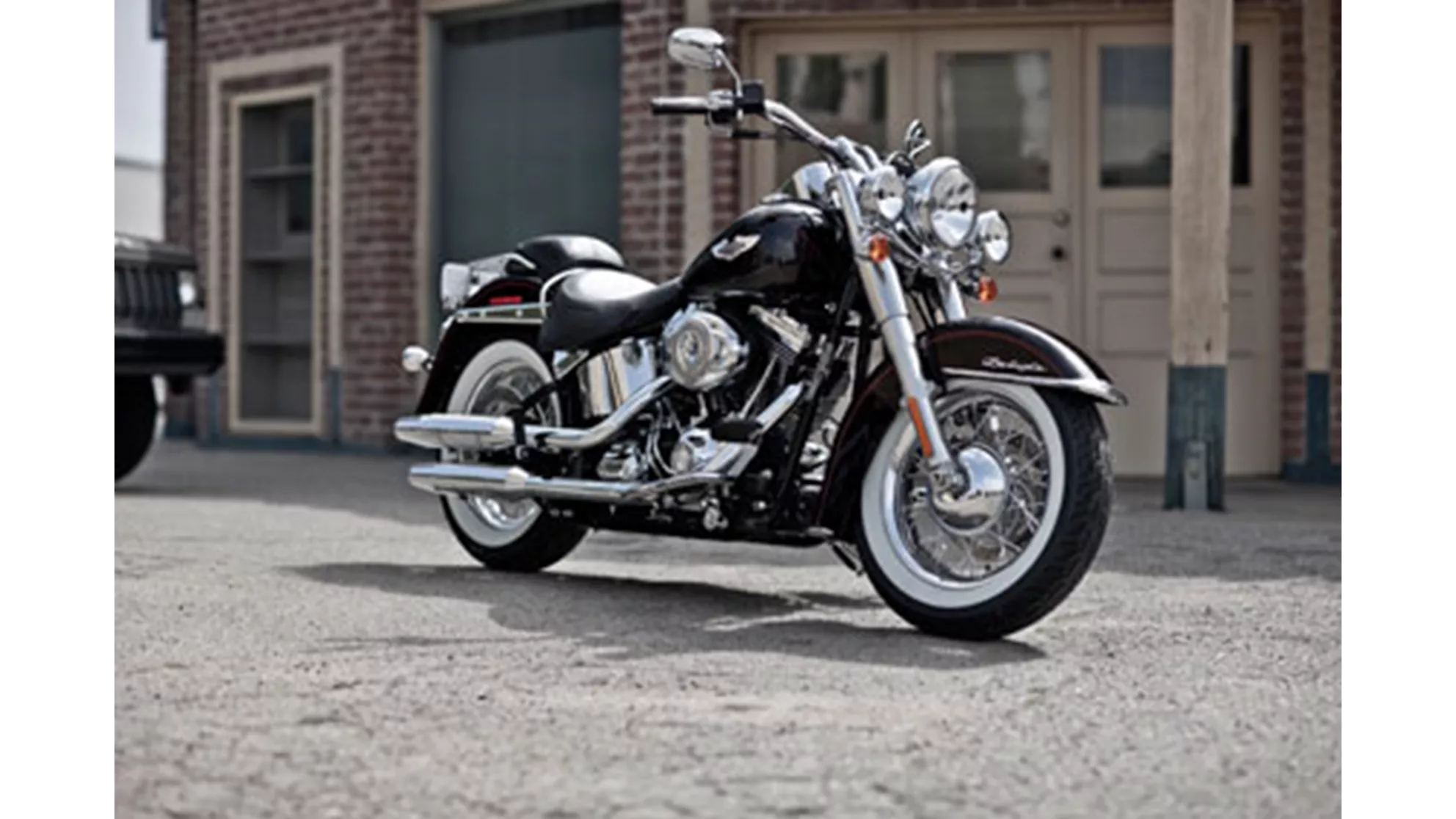 Harley-Davidson Softail Deluxe FLSTN - Image 1 Harley-Davidson Softail Deluxe FLSTN - Image 1