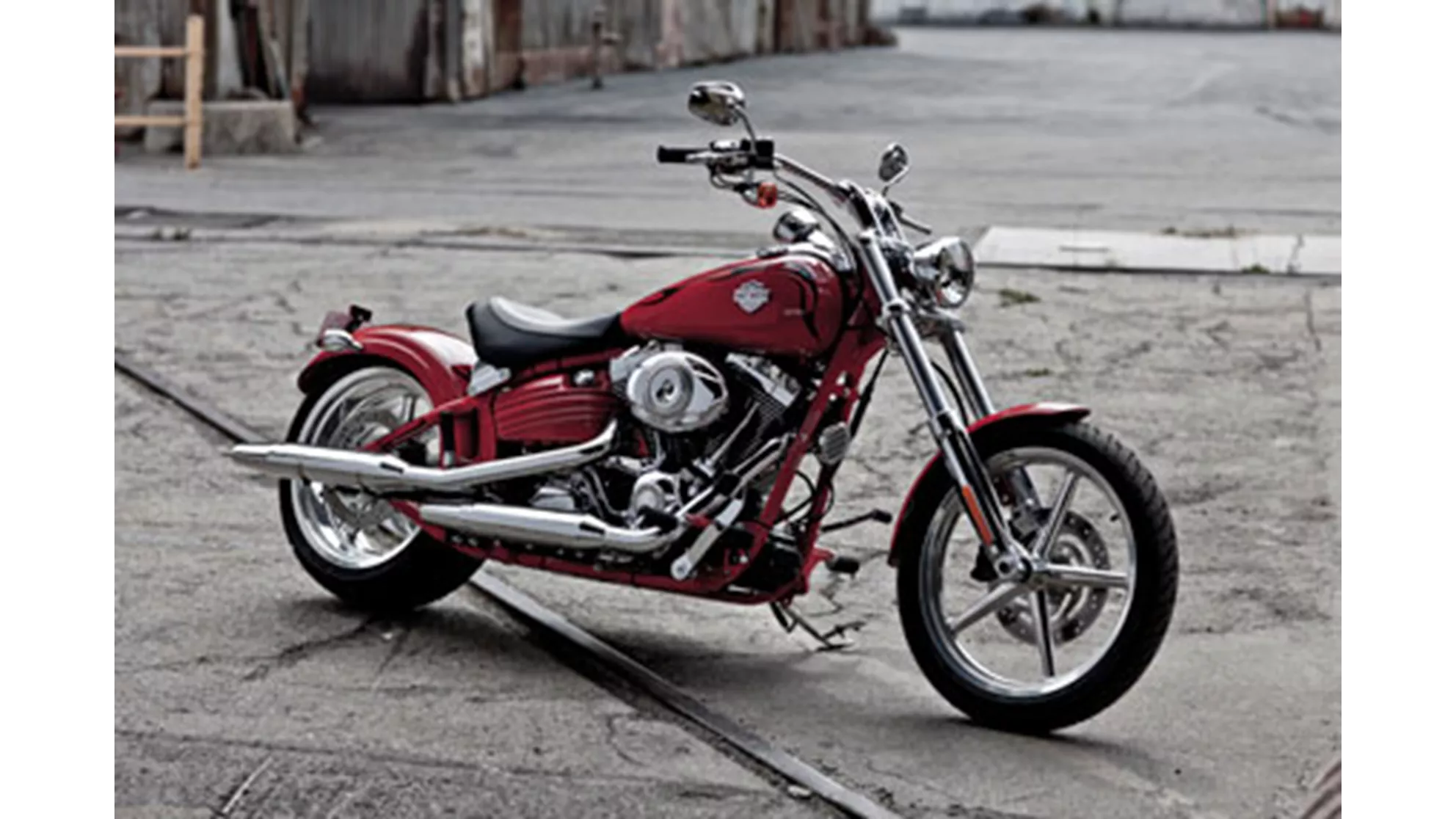 Harley-Davidson Softtail Rocker C FXCWC - Image 1 Harley-Davidson Softtail Rocker C FXCWC - Image 1