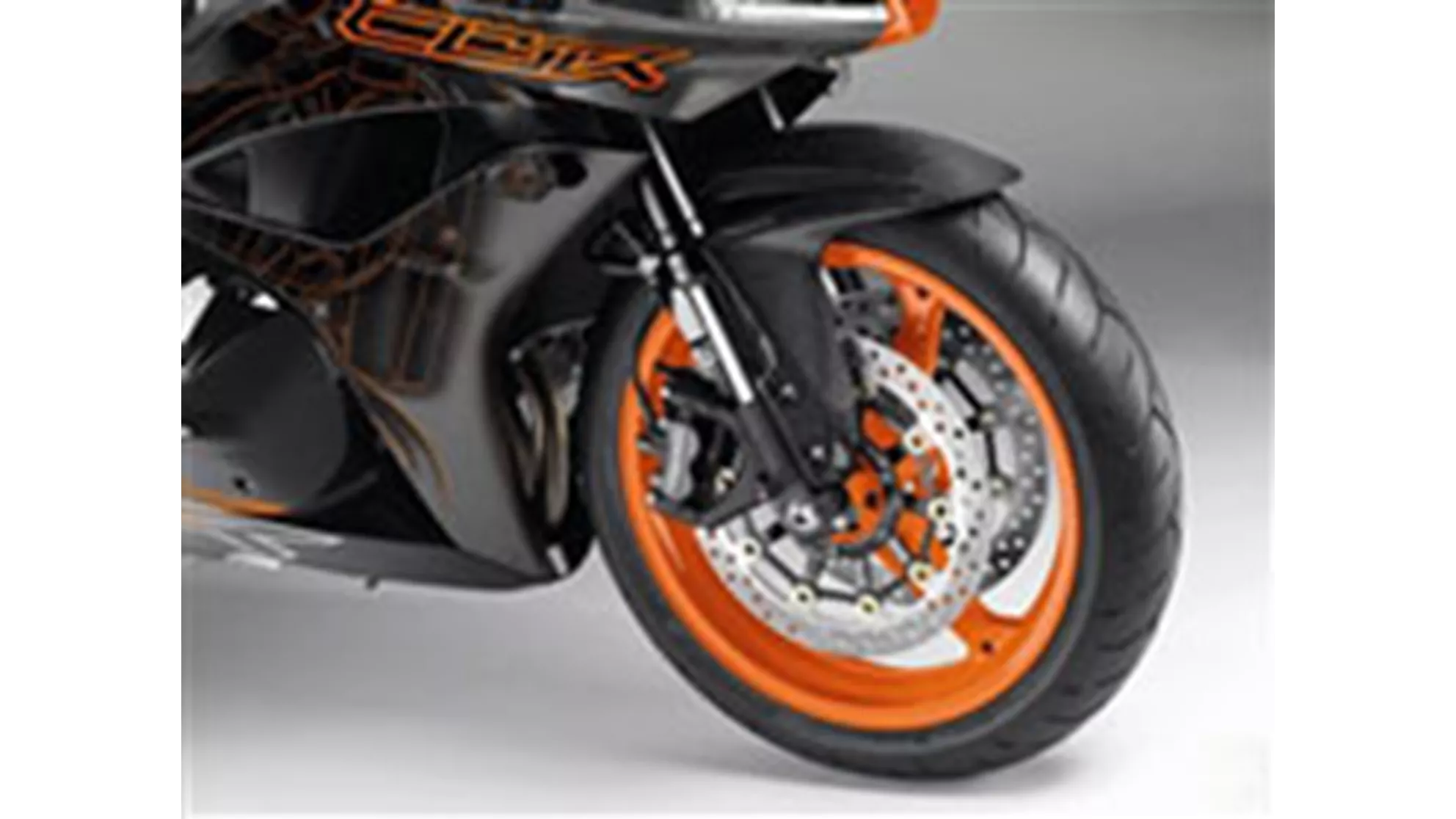 Honda CBR600RR - Image 5 Honda CBR600RR - Image 5