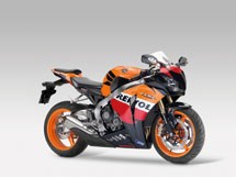 Honda CBR1000RR Fireblade 2011 - Bild 3 Honda CBR1000RR Fireblade 2011 - Bild 3