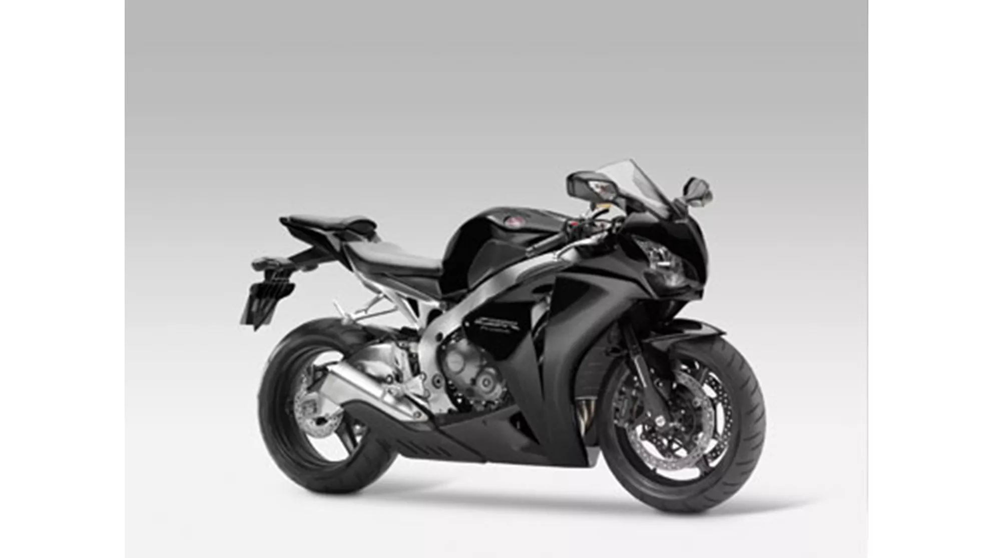 Honda CBR1000RR Fireblade - Image 8 Honda CBR1000RR Fireblade - Image 8