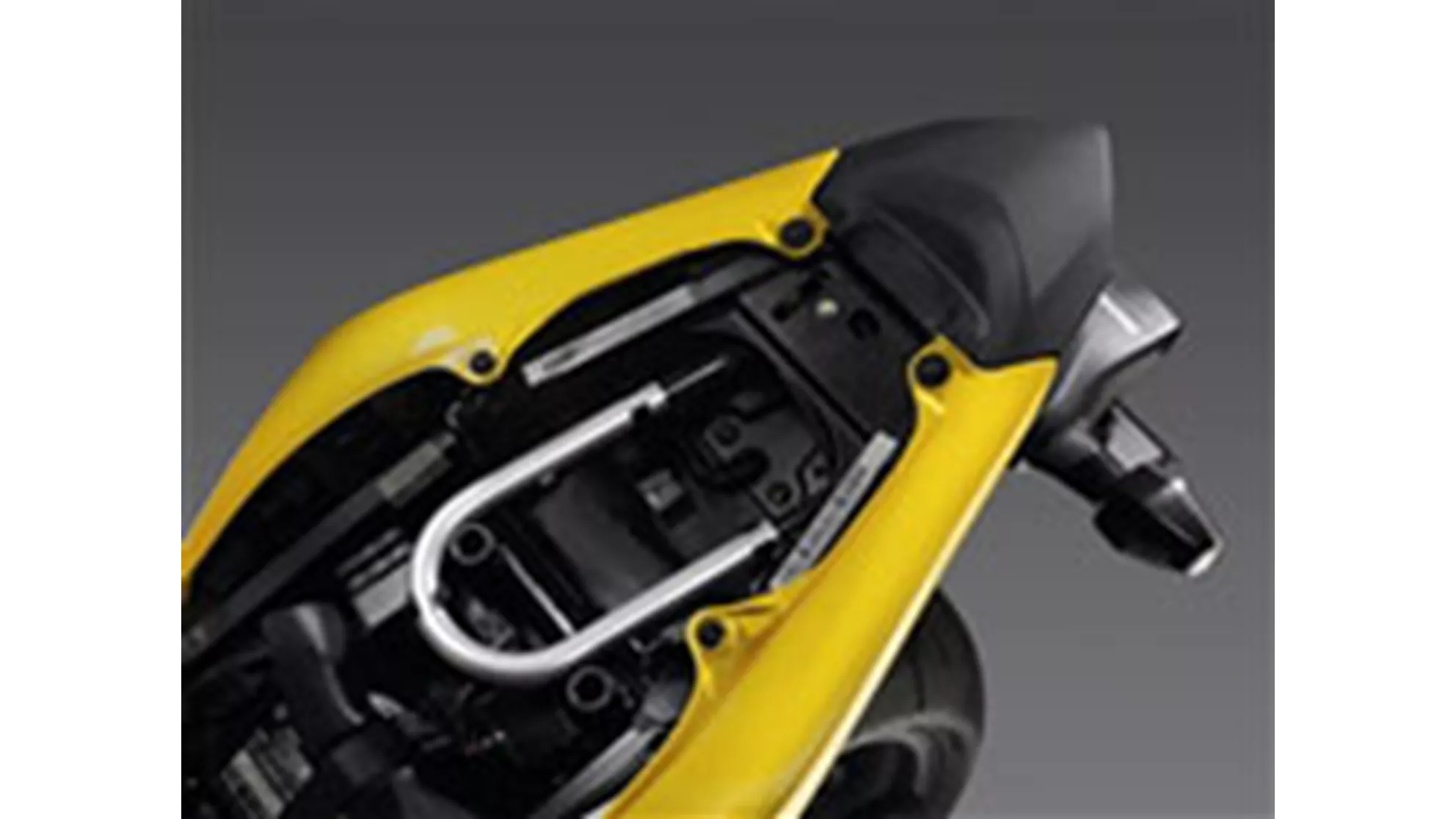 Honda CB 600 F Hornet - Image 7 Honda CB 600 F Hornet - Image 7