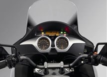 Honda XL 1000 V Varadero 2011 - Bild 10