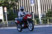 Honda XL 125 V Varadero 2011 - Bild 3