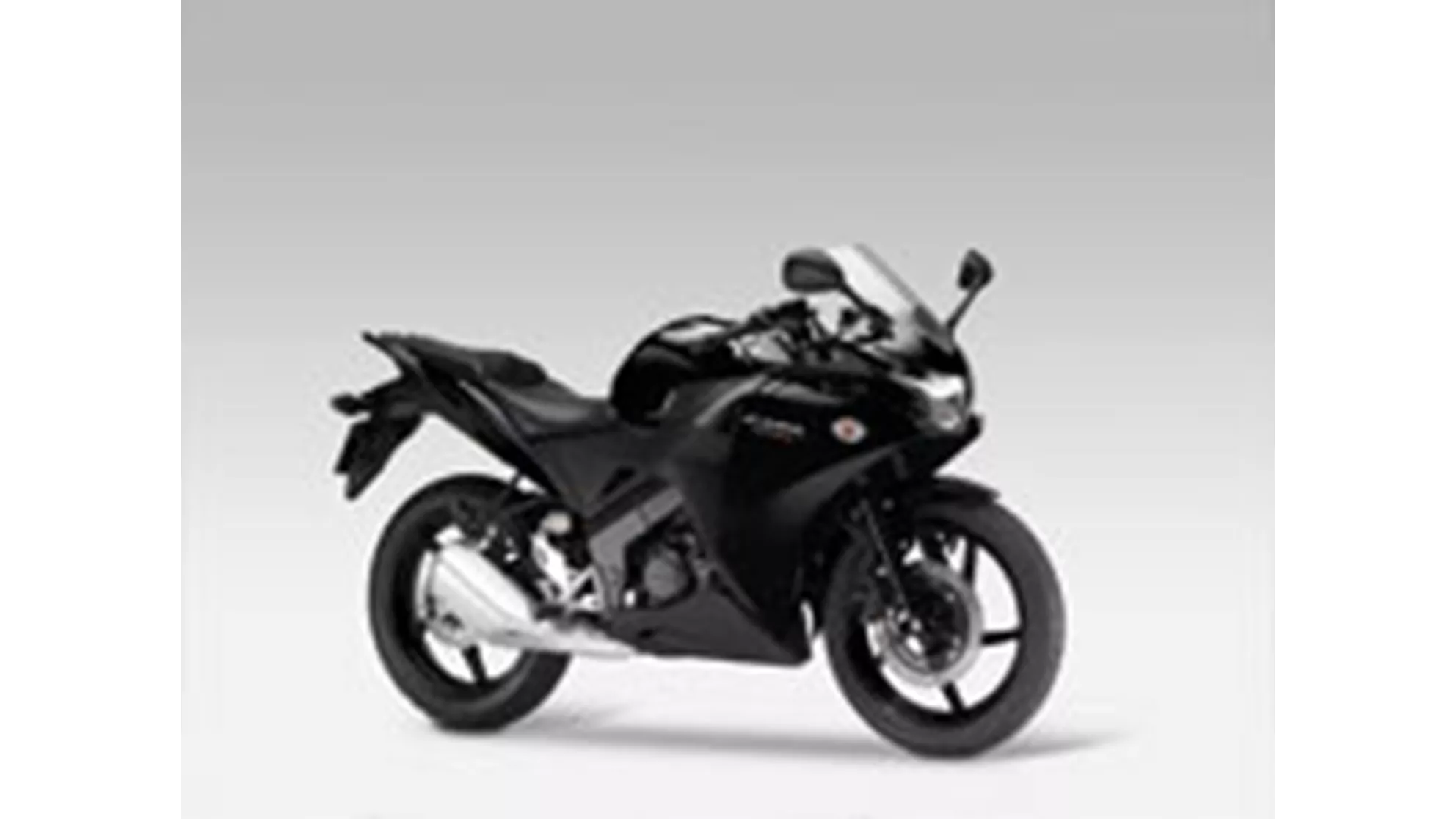 Honda CBR 125 R - Image 1 Honda CBR 125 R - Image 1