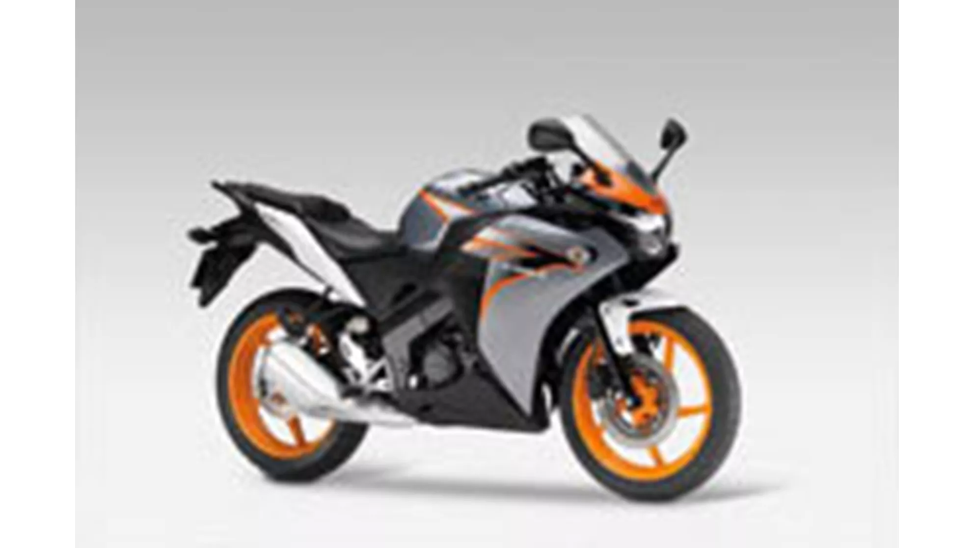 Honda CBR 125 R - Image 2 Honda CBR 125 R - Image 2