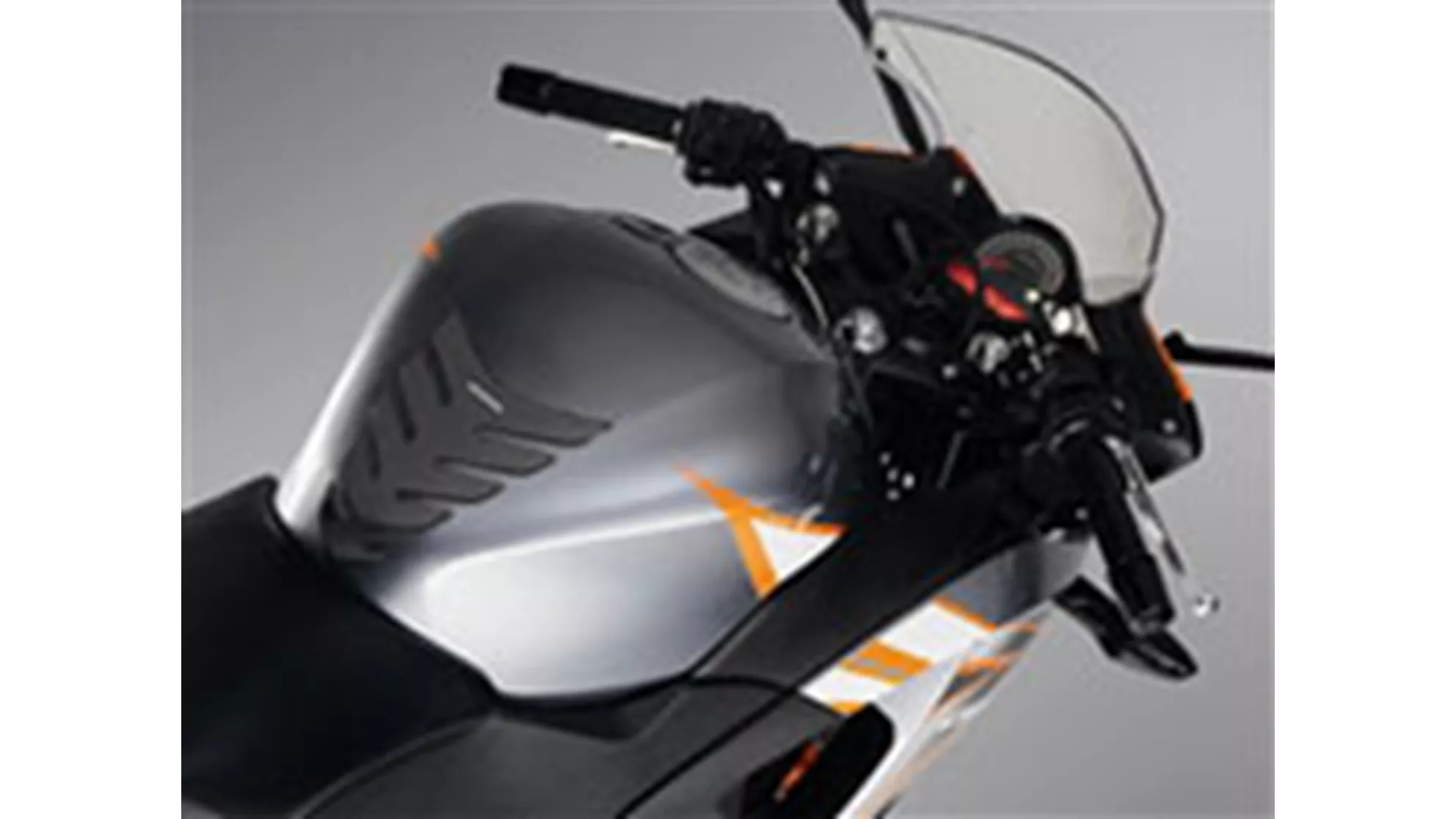 Honda CBR 125 R - Image 4 Honda CBR 125 R - Image 4