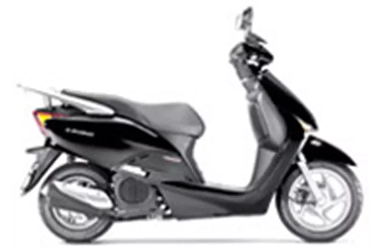 Honda SCV 100 Lead 2011 Honda SCV 100 Lead 2011