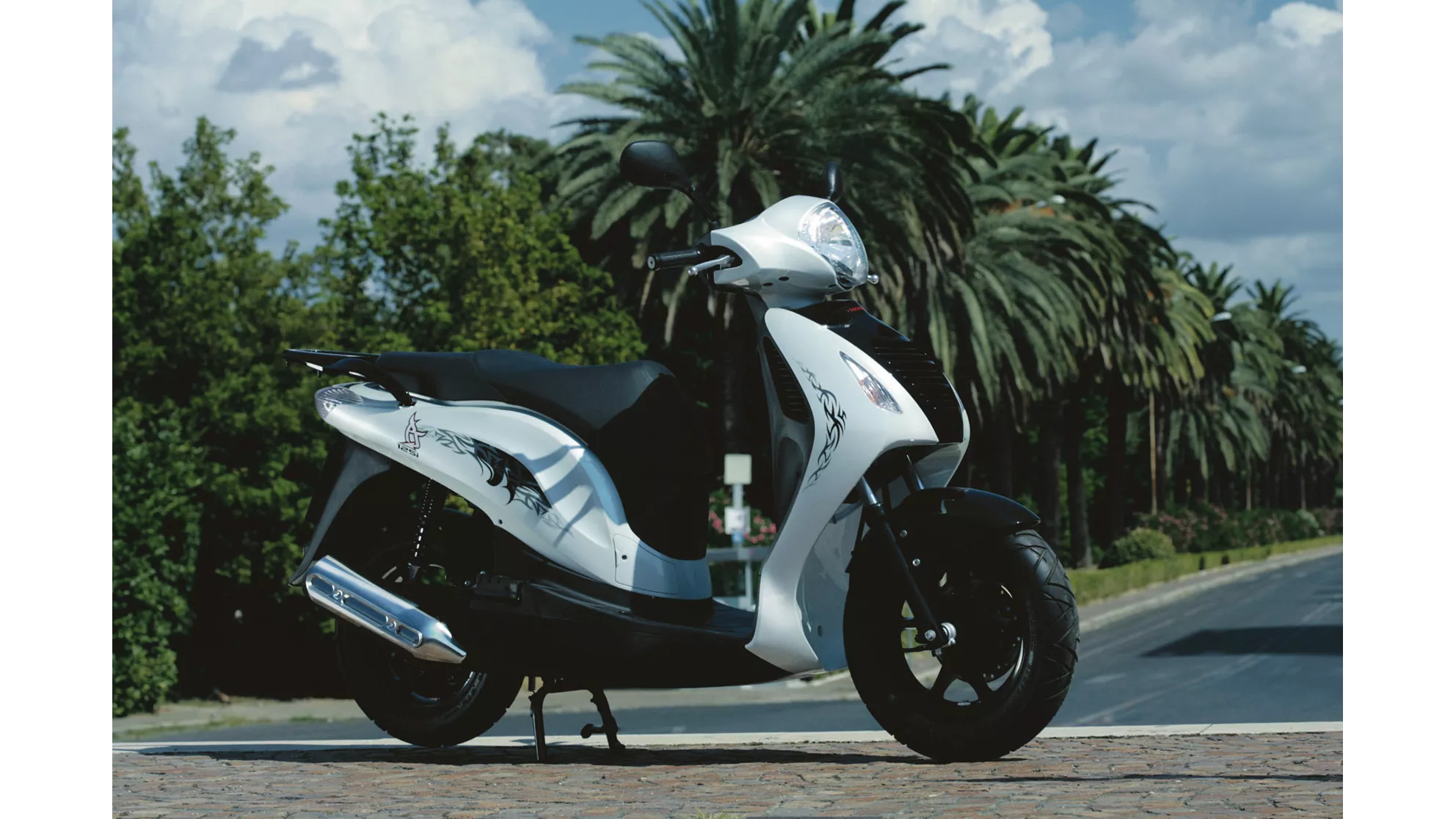 Honda PS125i - Image 11 Honda PS125i - Image 11