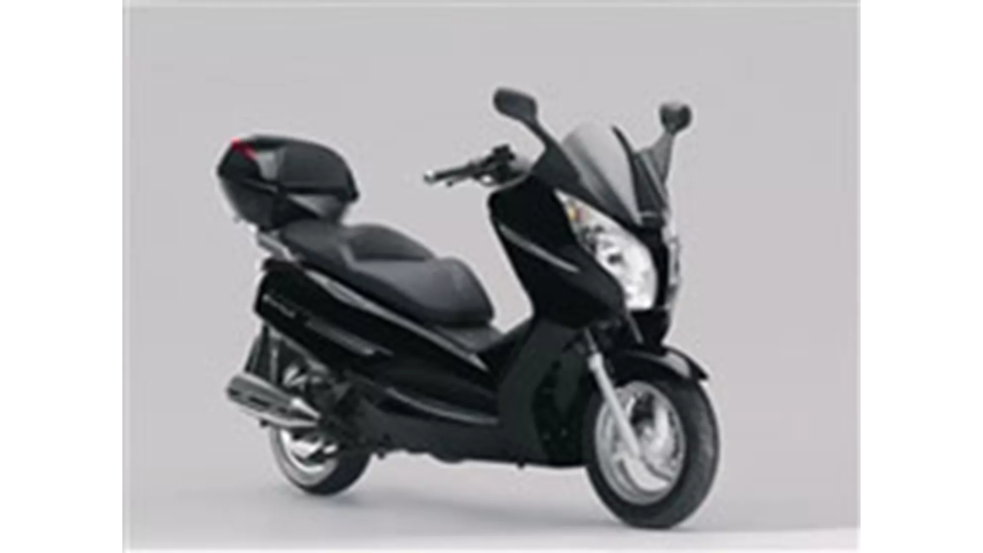 Honda FES 125 S-Wing - Image 2 Honda FES 125 S-Wing - Image 2
