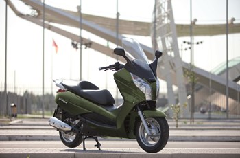 Honda FES 125 S-Wing 2011 - Bild 12