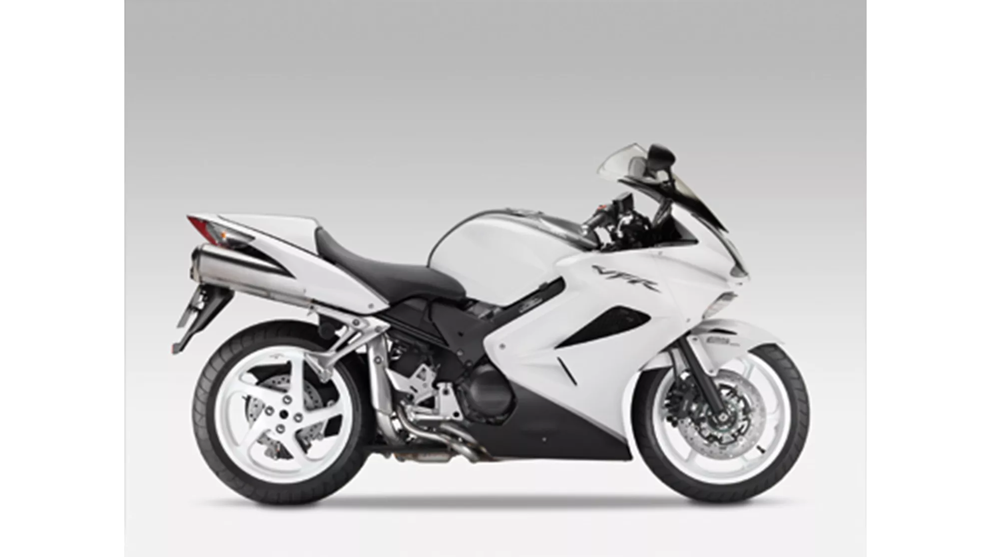 Honda VFR 800 F - Image 3 Honda VFR 800 F - Image 3