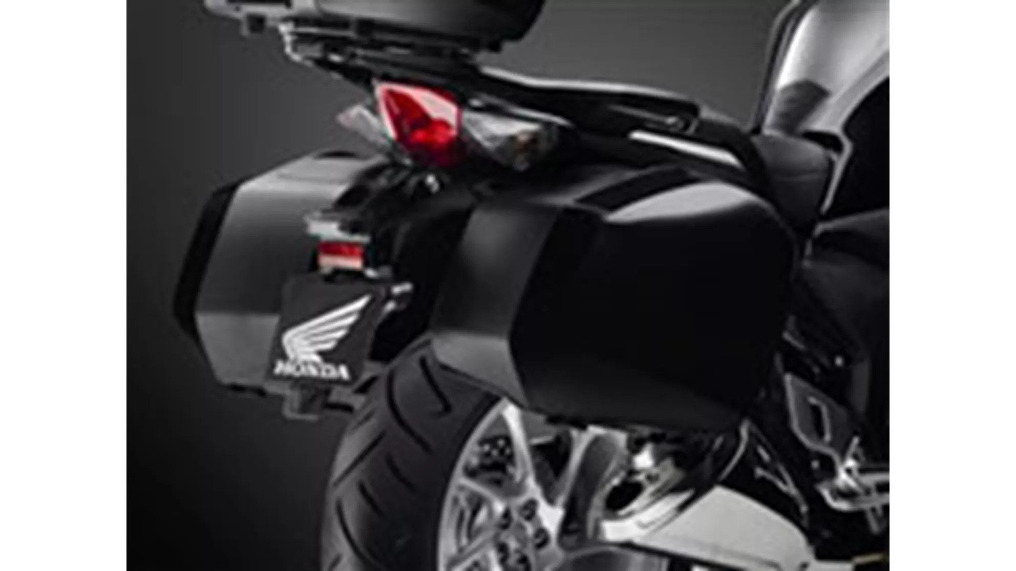 Honda VFR 1200 F - Image 6 Honda VFR 1200 F - Image 6
