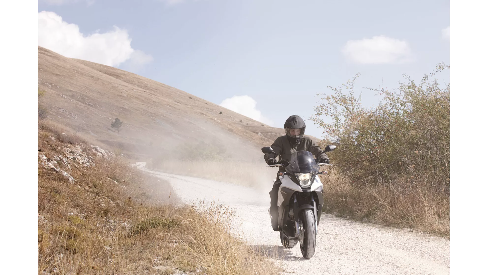 Honda VFR800X Crossrunner - Image 10 Honda VFR800X Crossrunner - Image 10