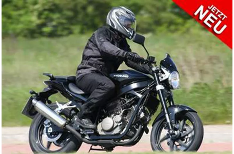 Hyosung GT 250i Naked 2011 Hyosung GT 250i Naked 2011